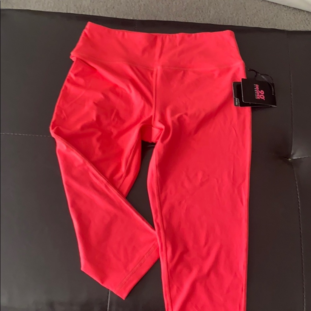 Neon pink capri
